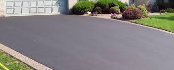 Best Driveway Maintenance Services  in Hernando, FL